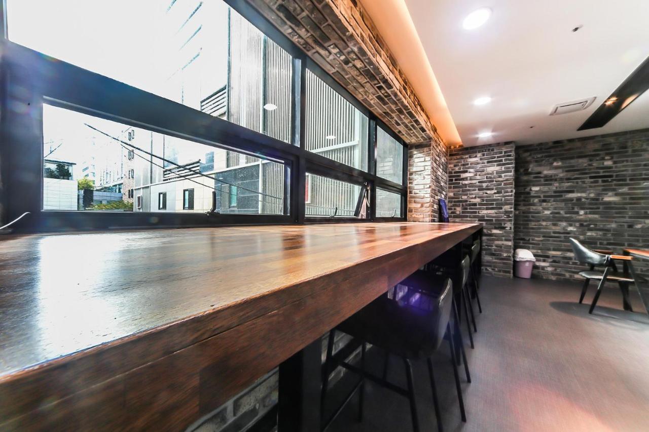 Seomyeon Brown-Dot Hotel Gold Busan Exterior photo