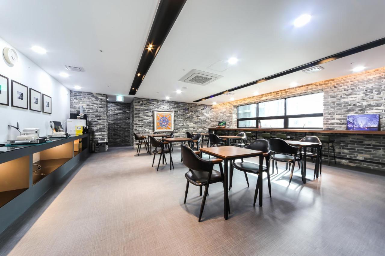 Seomyeon Brown-Dot Hotel Gold Busan Exterior photo