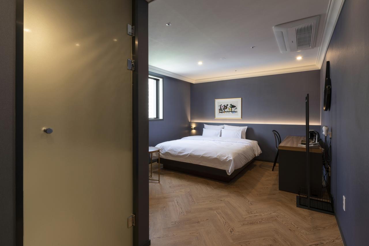 Seomyeon Brown-Dot Hotel Gold Busan Exterior photo